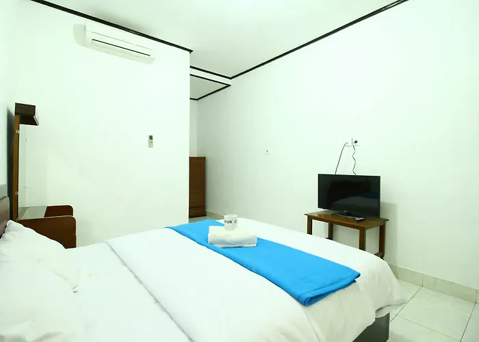 Dua Dara Kuta Hotel