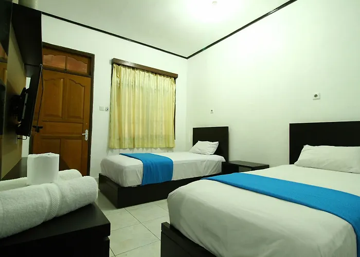 Dua Dara Kuta 2*