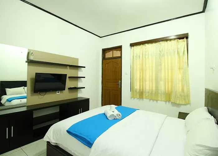 Hotel Dua Dara Kuta 2*