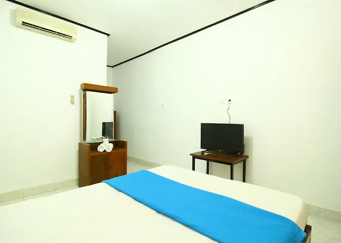 Dua Dara Kuta Legian